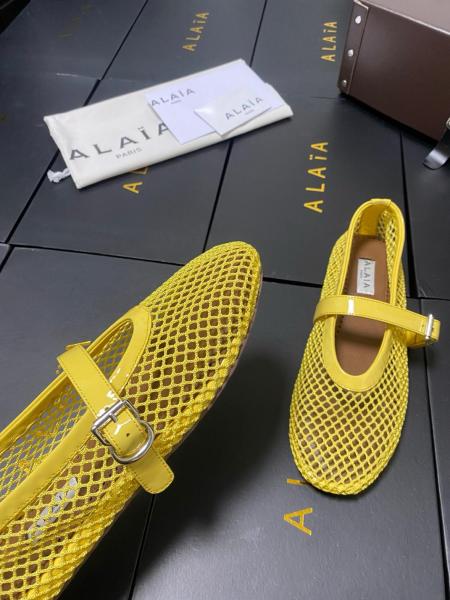 Alaia Flat Mary Jane Shoes Women's Yellow