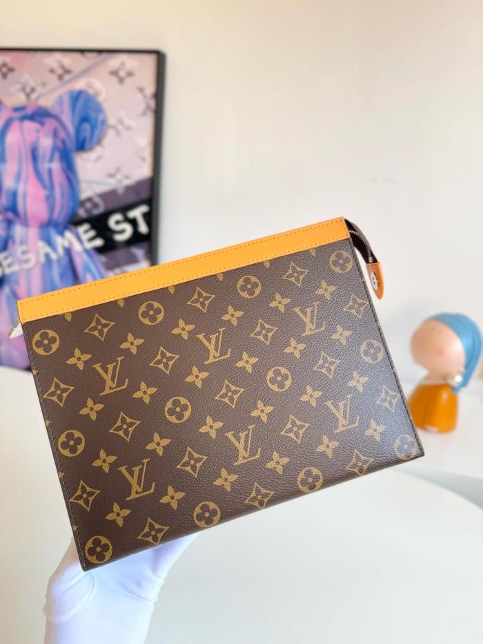 Louis Vuitton Pochette Voyage with logo zipper closure and leather trim, regular size for men, in yellow and brown M12820 size 27*6*21 cm