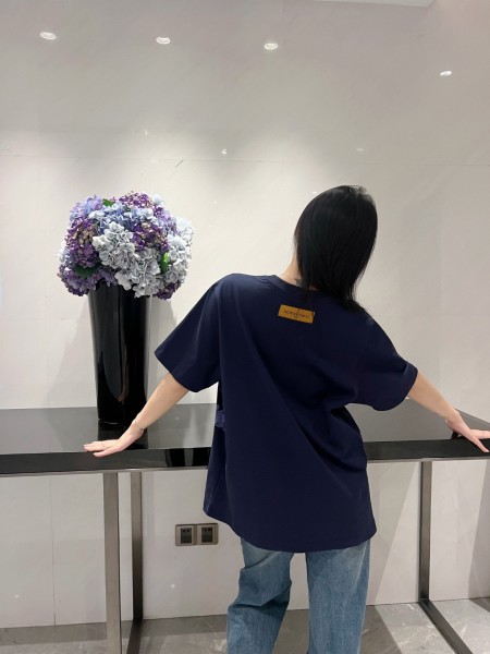  Clothes Louis Vuitton 20250811-3