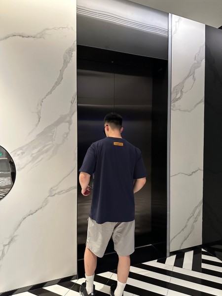  Clothes Louis Vuitton 20250811-3