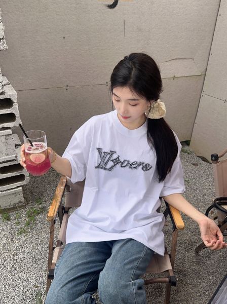  Clothes Louis Vuitton 20250811-2