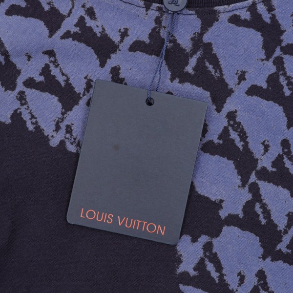  Clothes Louis Vuitton 20250811-3