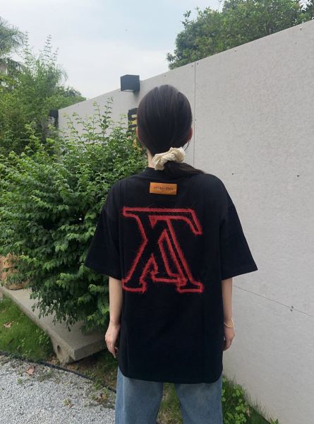  Clothes Louis Vuitton 20250811-1