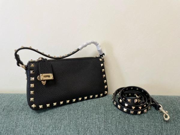 Valentino Rockstud Handbags W2B0J47VSF0NO size 19*7*13 cm