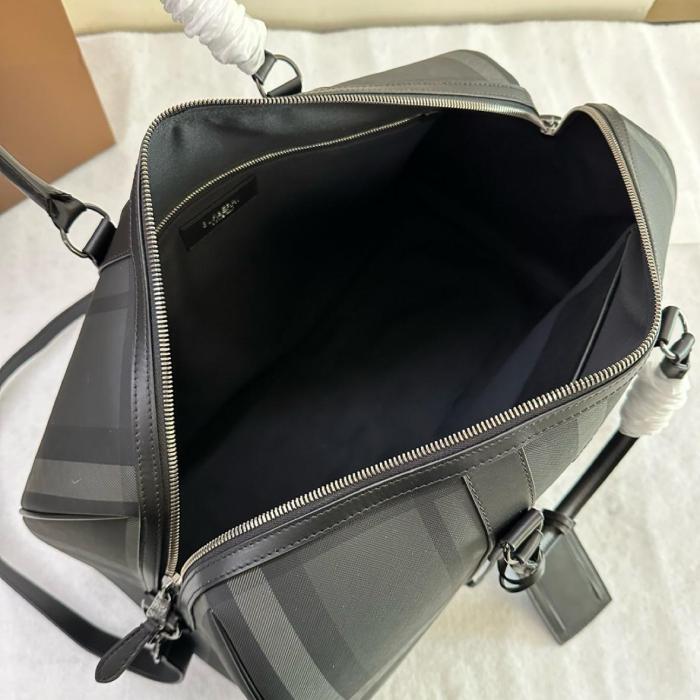 Burberry Seamless Cow Leather Shoulder Bag Crossbody Bag Handbag Regular Men's Charcoal Gray 80629171 size 50*25*27 cm 