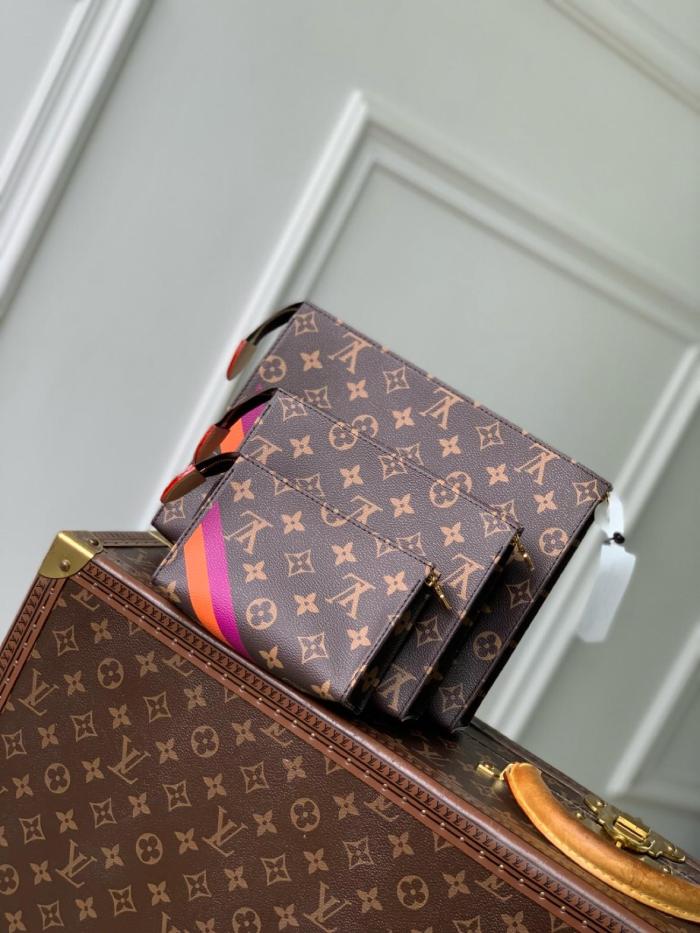 LOUIS VUITTON TrioMonogram Embossed Coated Fabric Toiletry Bag Combo Set Unisex Brown P01952 size 25*20*5.5 cm