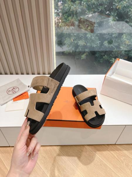 HERMES Chypre Beige Argile Suede Goatskin Men's