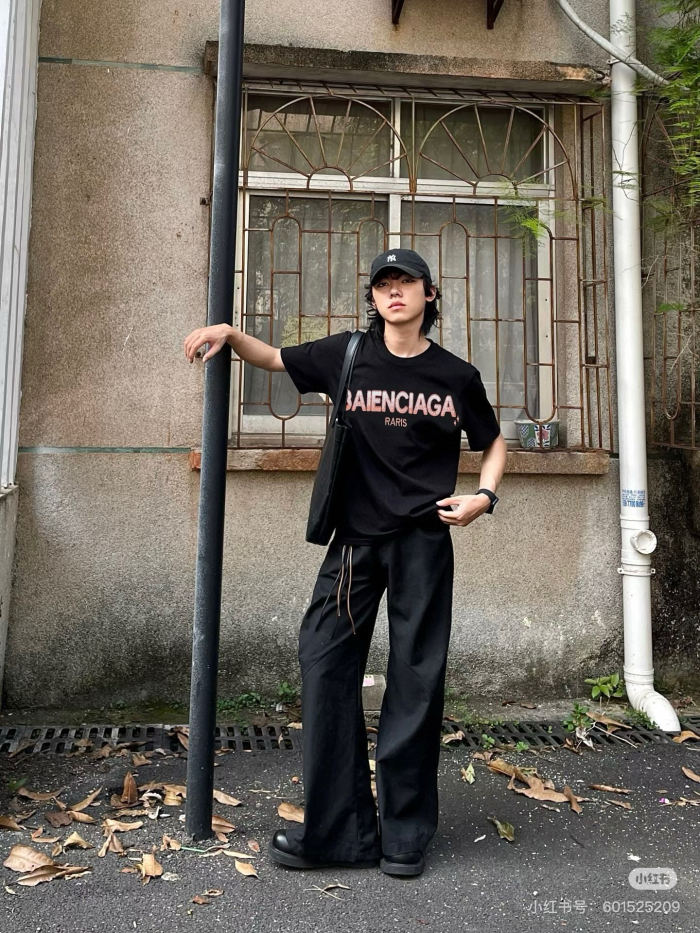  Clothes Balenciaga 20250820-4