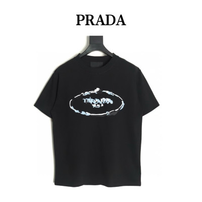  Clothes Prada 20250820-1