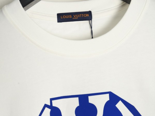  Clothes Louis Vuitton 20250820-8