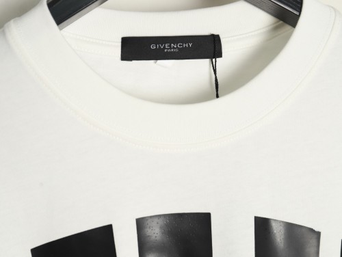  Clothes Givenchy 20250820-2