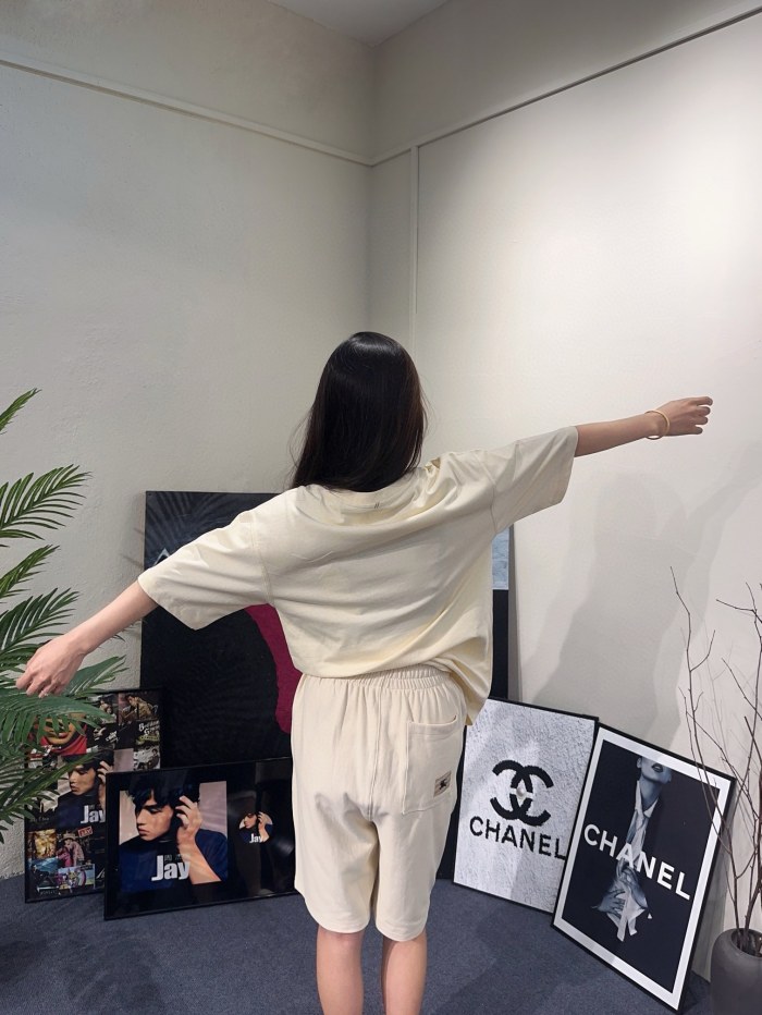  Clothes Burberry 20250820-2