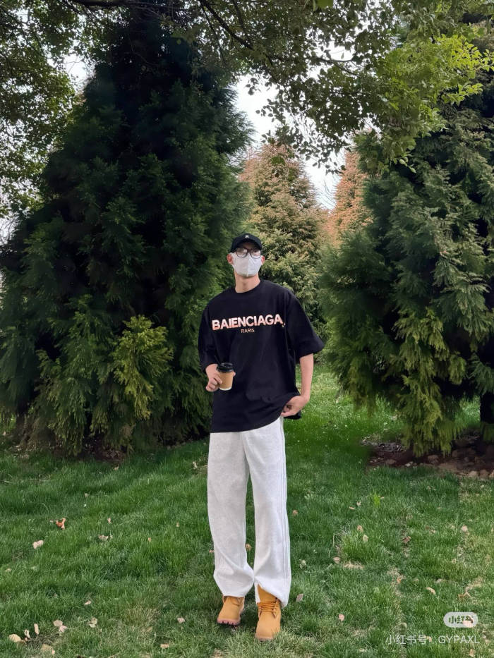  Clothes Balenciaga 20250820-4