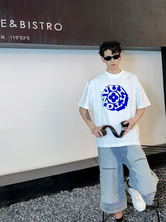  Clothes Louis Vuitton 20250820-8