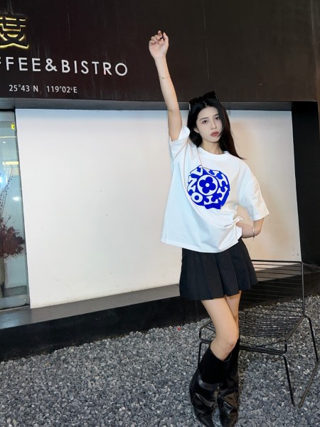  Clothes Louis Vuitton 20250820-8