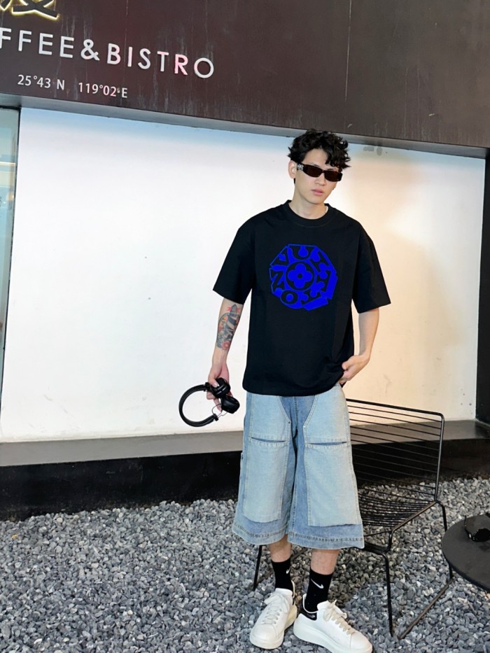  Clothes Louis Vuitton 20250820-7