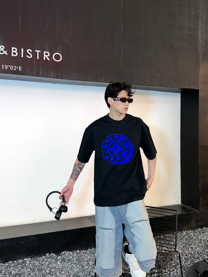  Clothes Louis Vuitton 20250820-7