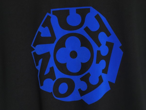  Clothes Louis Vuitton 20250820-7