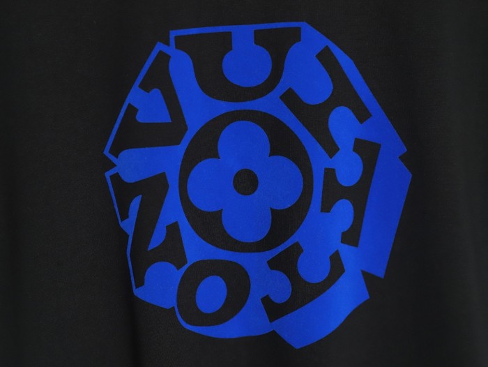  Clothes Louis Vuitton 20250820-7