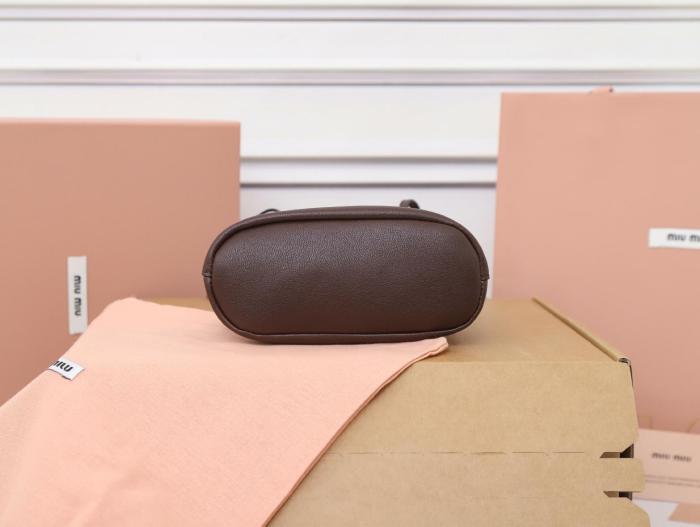 MIU MIU Suede Clutch Women's Dark Brown 5NF460_ACSS_F0324 size 14*6*17 cm