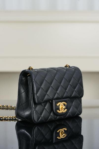 CHANEL Lambskin Shoulder Bag, Crossbody Bag Mini Women's Black AS5758-B21572-94305 size 18*7*13 cm