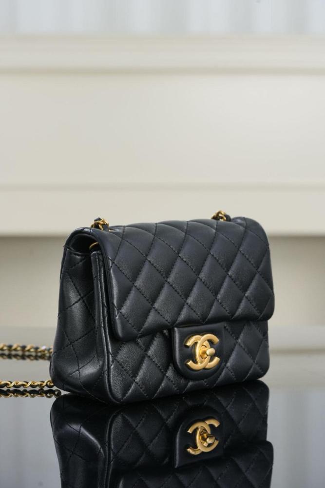CHANEL Lambskin Shoulder Bag, Crossbody Bag Mini Women's Black AS5758-B21572-94305 size 18*7*13 cm