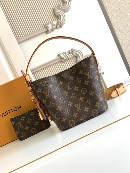 Louis Vuitton All In BB Monogram coated canvas M12925 size 16*12*18 cm
