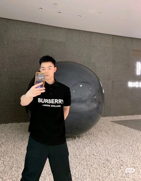  Clothes Burberry 20250901-1