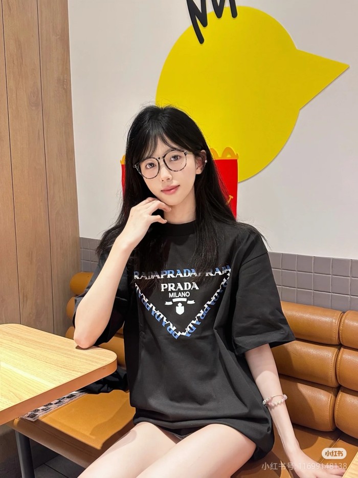 Clothes Prada 20250901-1