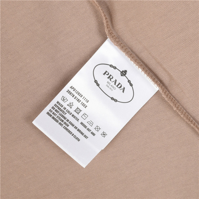 Clothes Prada 20250901-3