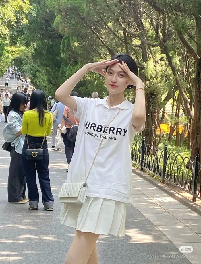  Clothes Burberry 20250901-2