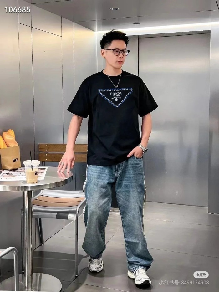 Clothes Prada 20250901-1