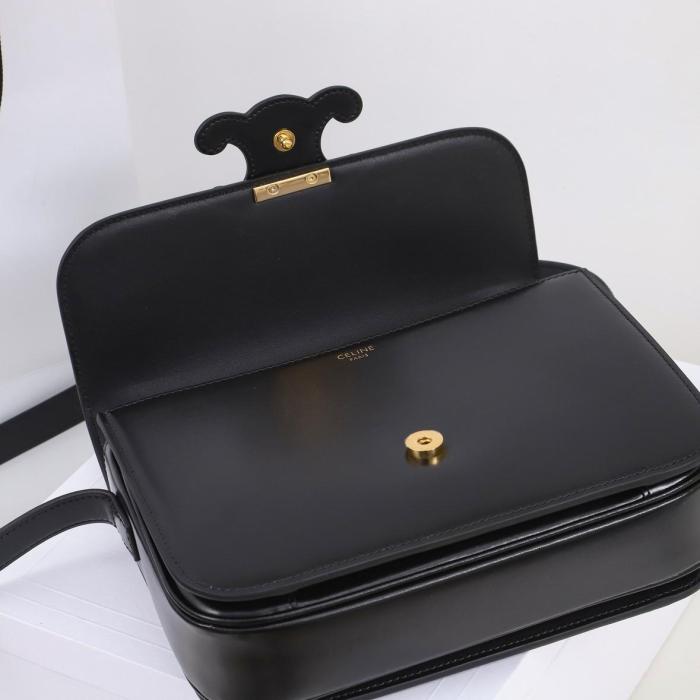 Celine CLASSIQUE TRIOMPHE BAG IN Shiny Calfskin BLACK 187363EQJ.38NN size 22*15.5*6 CM