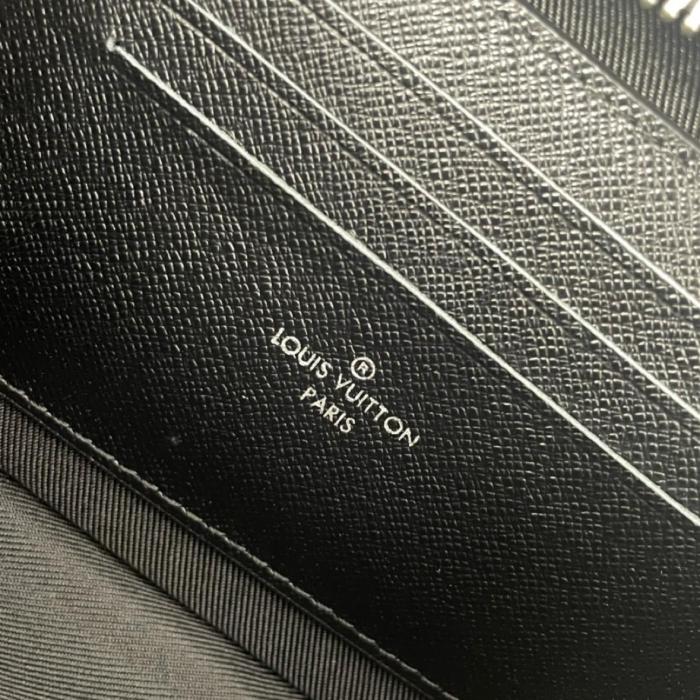 LOUIS VUITTON Alpha Leather Shoulder Bag, Crossbody Bag, Sling Bag Men's Black M80741 size 18.5*11*6.5cm
