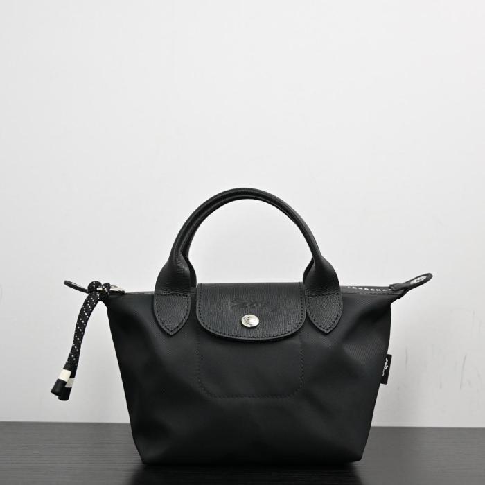 LONGCHAMP Le Pliage Energy Nylon Canvas Shoulder Bag, Crossbody Bag, Handbag Mini Women's Black 1500HSR001 size 17*10*14 cm