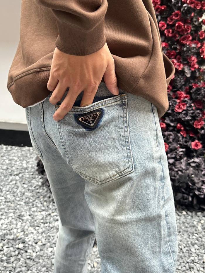 Clothes Prada 20250908-1