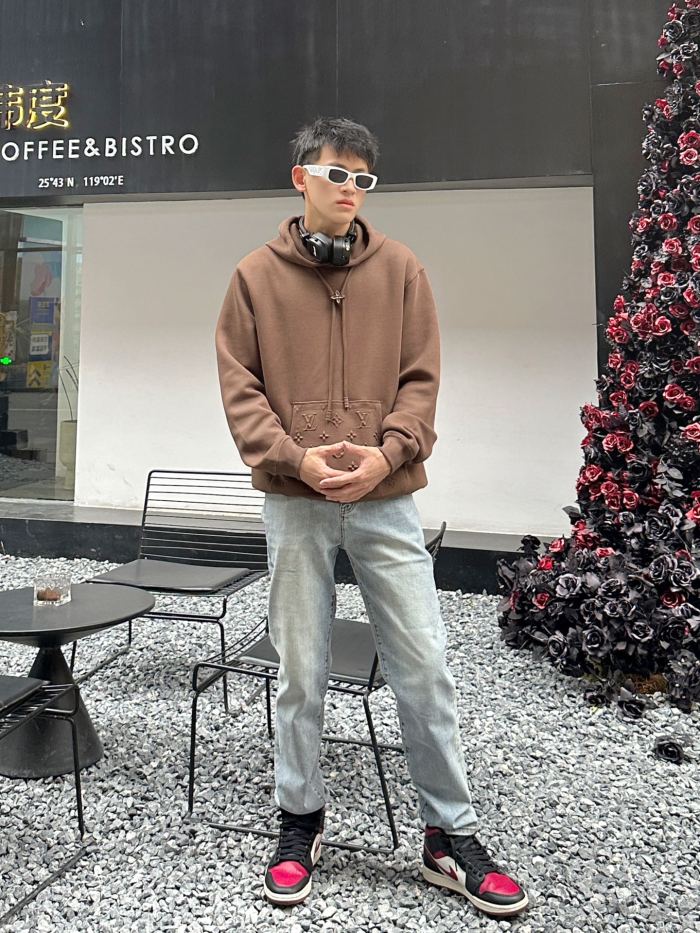 Clothes Prada 20250908-1