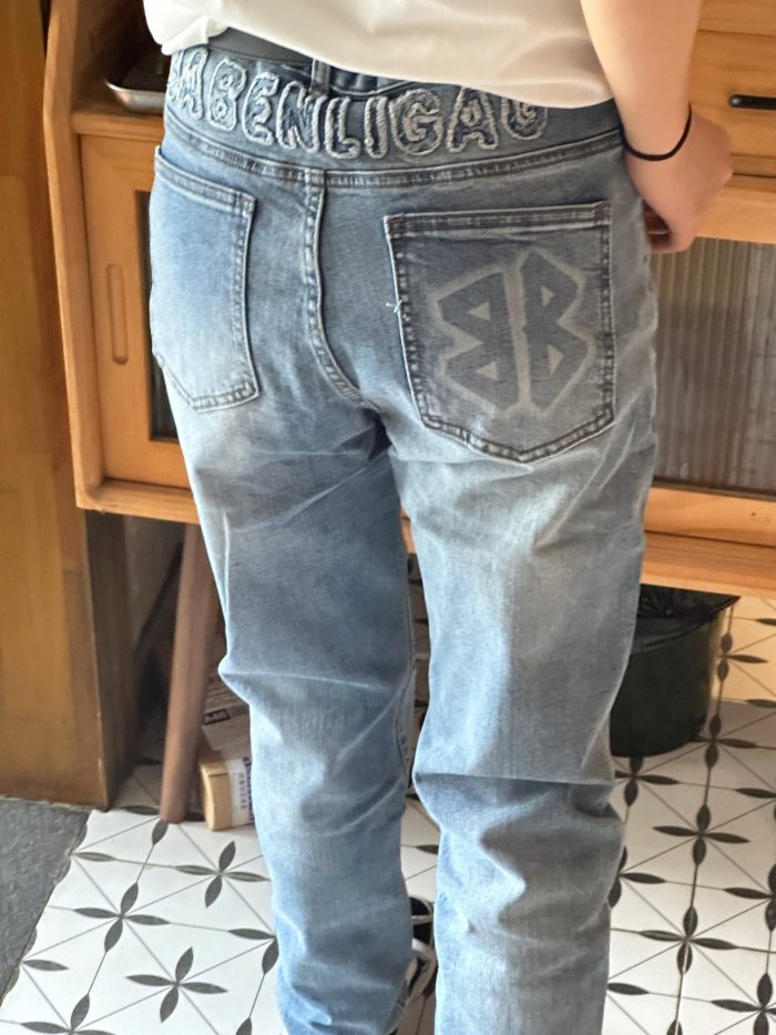 Clothes Balenciaga 20250908-1