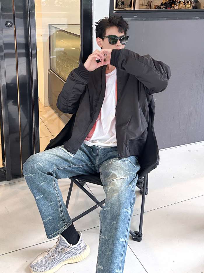 Clothes Balenciaga 20250908-2