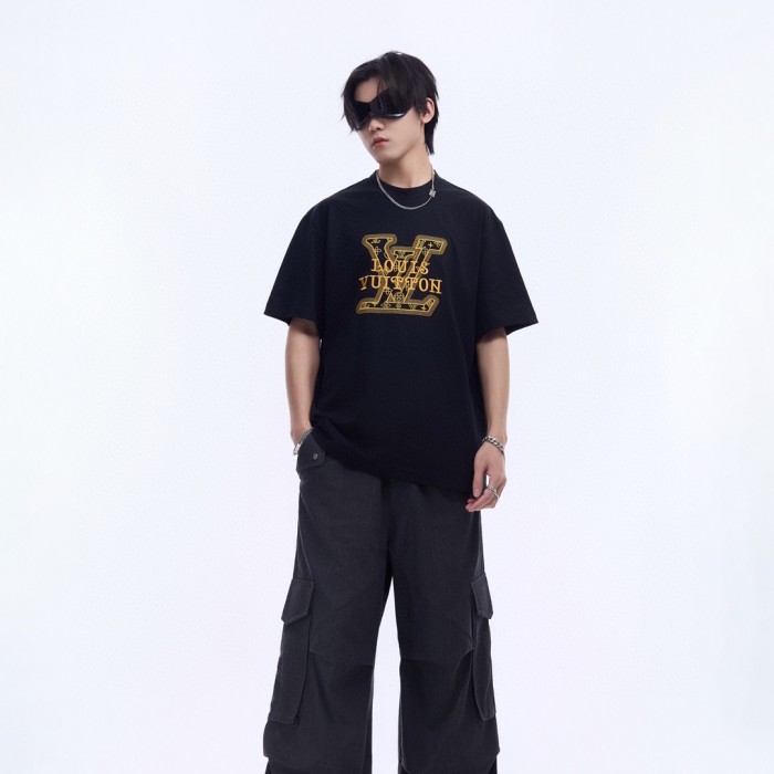  Clothes Louis Vuitton 20250909-1