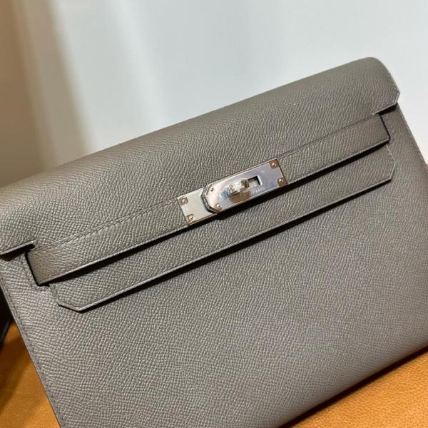 HERMES Kelly Depeches Togo Calfskin Clutch Men's 8F Tin Gray