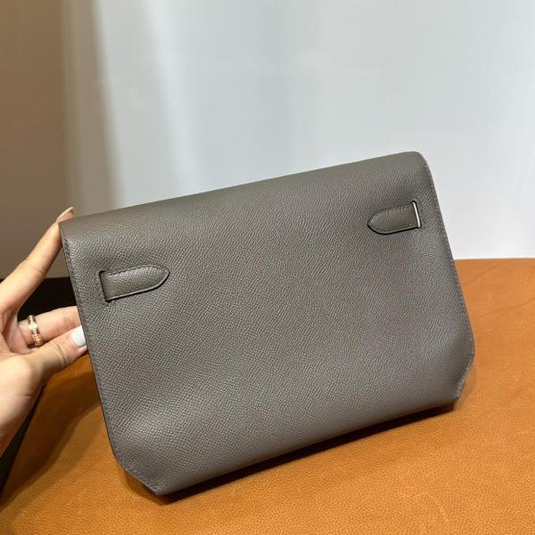 HERMES Kelly Depeches Togo Calfskin Clutch Men's 8F Tin Gray