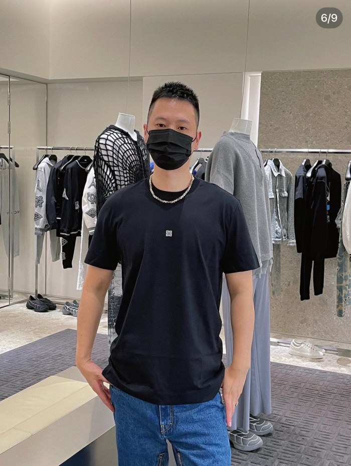  Clothes Givenchy 20250909-1