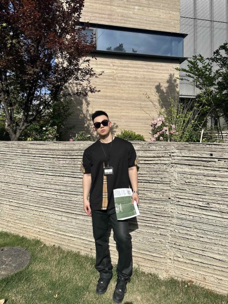  Clothes Burberry 20250909-1