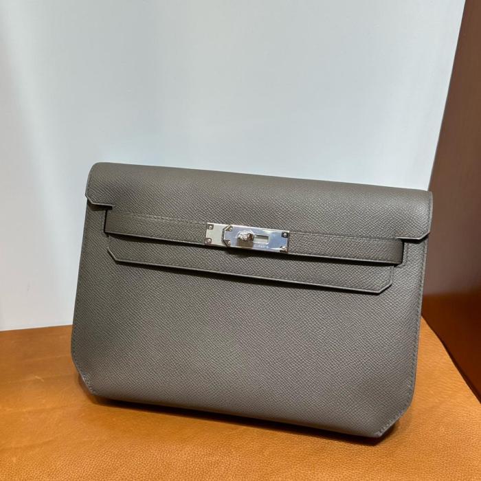 HERMES Kelly Depeches Togo Calfskin Clutch Men's 8F Tin Gray