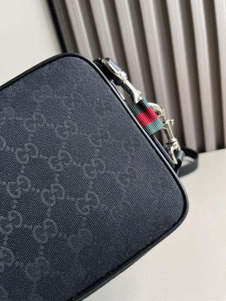 GUCCI Canvas With Leather Trim Canvas Bag, Shoulder Bag Small Size Men's Black 834802-FAEPS-1060 size 23.37*4.83*14.99 cm