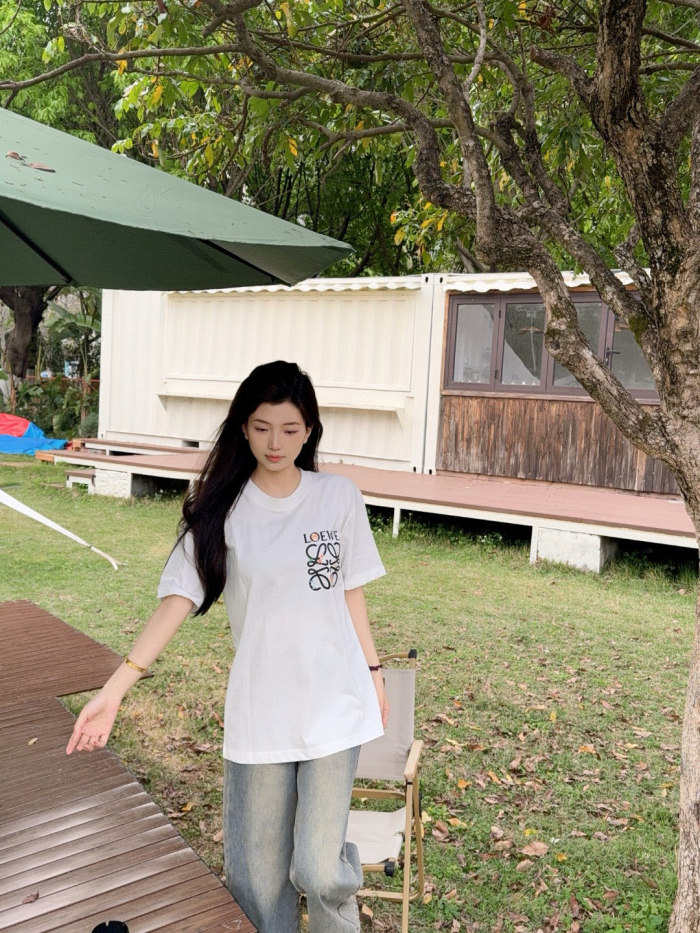  Clothes Loewe 20250911-1