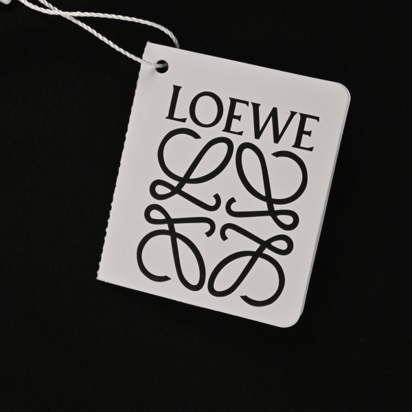  Clothes Loewe 20250911-2