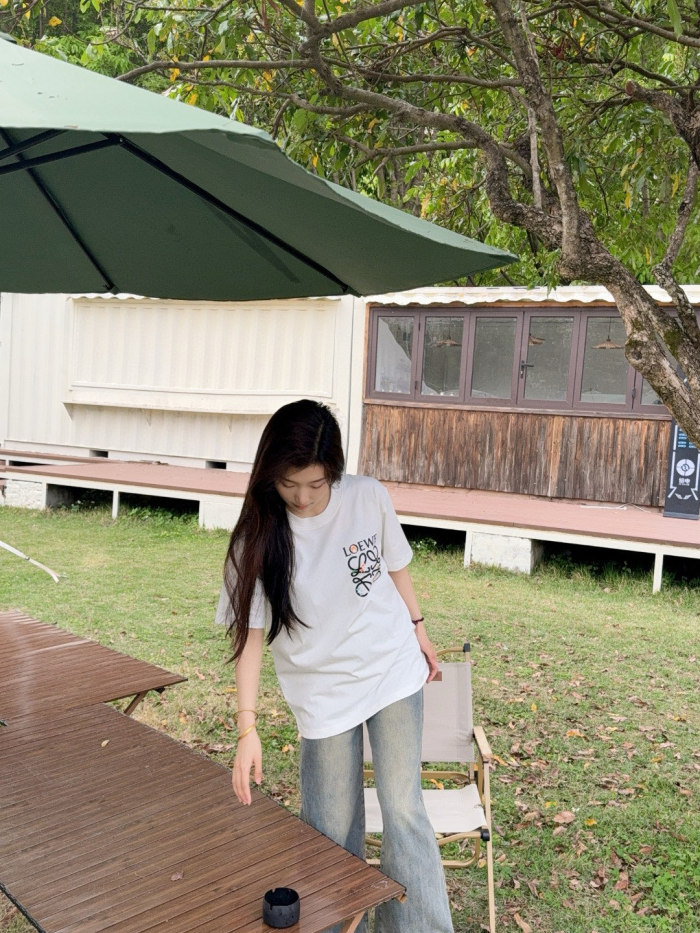  Clothes Loewe 20250911-1