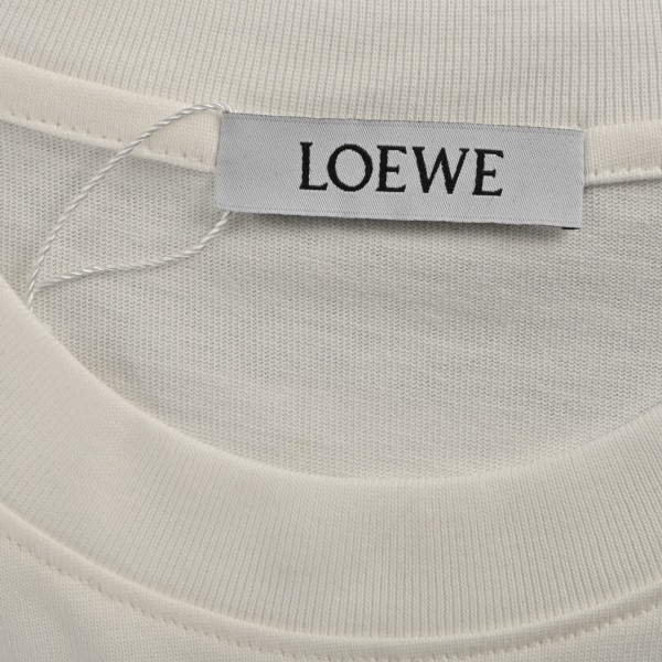  Clothes Loewe 20250911-1